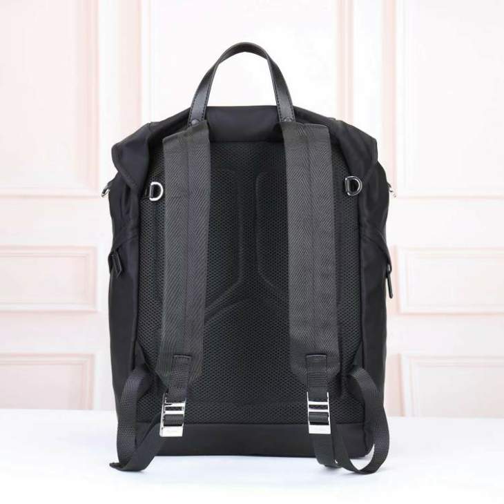 Picture of Prada Handbags _SKUfw241656361fw
